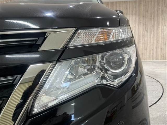 NISSAN ELGRAND 2019 Image 31