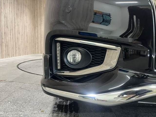 NISSAN ELGRAND 2019 Image 31