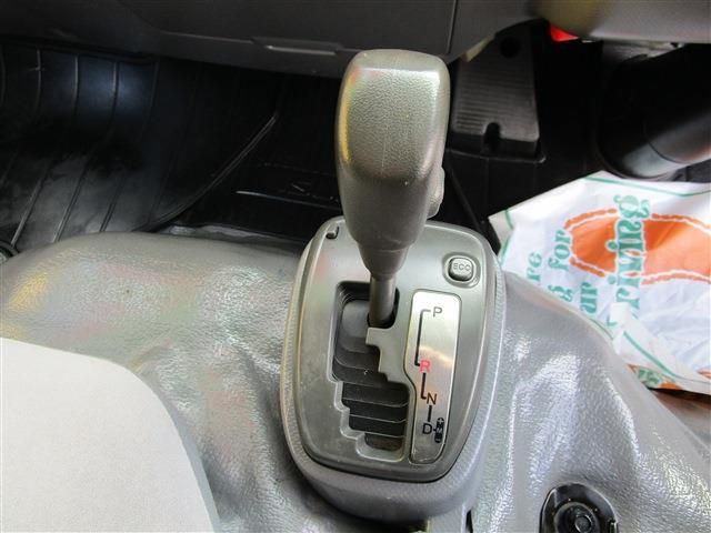 ISUZU  2015 Image 31