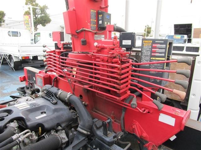 ISUZU  2015 Image 31