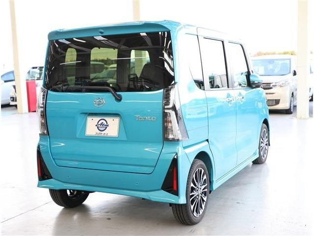 DAIHATSU TANTO CUSTOM 2024 Image 31