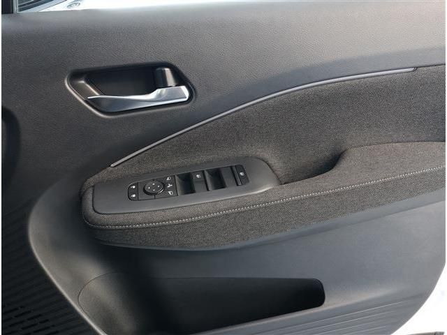 NISSAN AURA 2025 Image 31