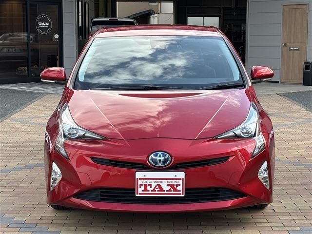 TOYOTA PRIUS 2018 Image 31