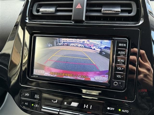 TOYOTA PRIUS 2018 Image 31