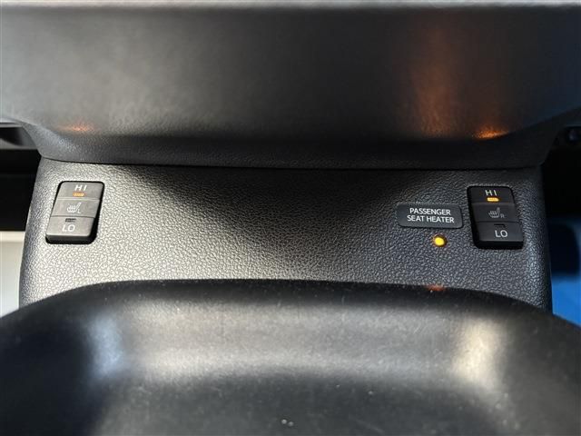 TOYOTA PRIUS 2018 Image 31