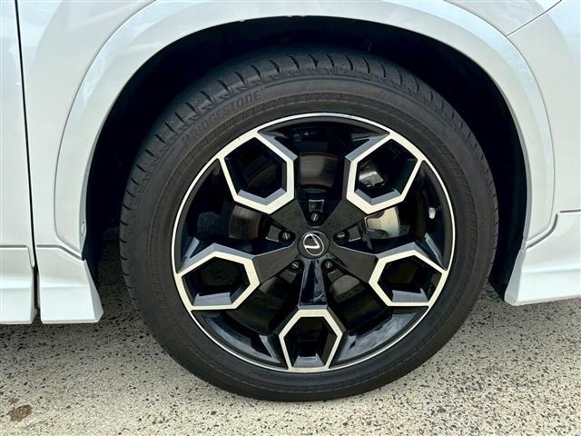 TOYOTA LEXUS NX350H 2023 Image 31