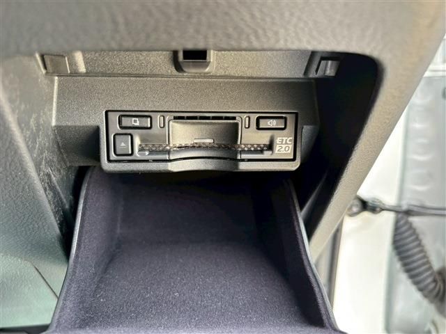 TOYOTA LEXUS NX350H 2023 Image 31