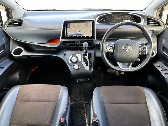 TOYOTA SIENTA HYBRID 2021 Image 31