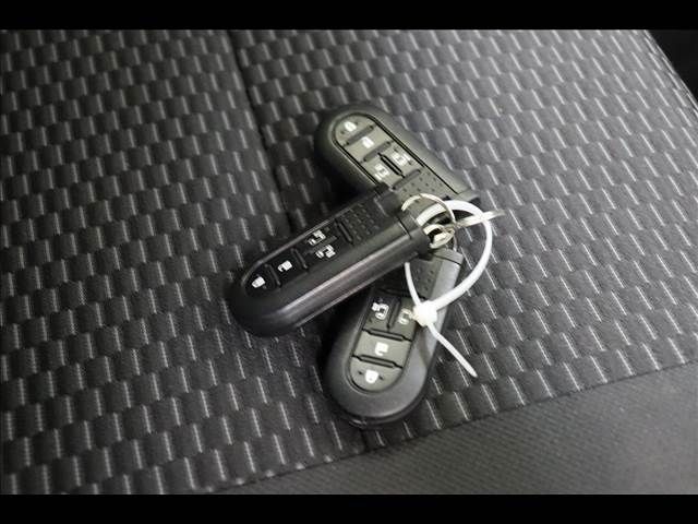 TOYOTA PIXIS MEGA 2019 Image 31