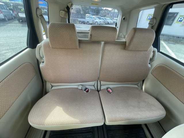 TOYOTA SIENTA 2014 Image 31