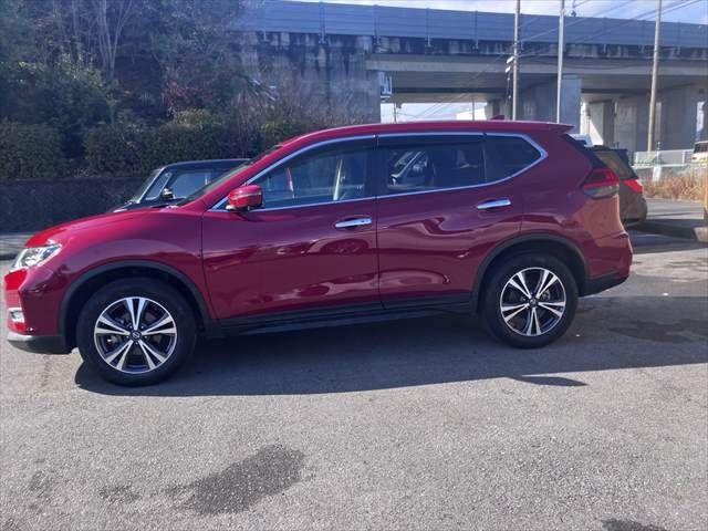 NISSAN X-TRAIL 4WD 2018 Image 31