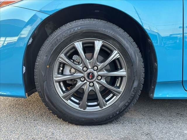 TOYOTA PRIUS PHV 2017 Image 31