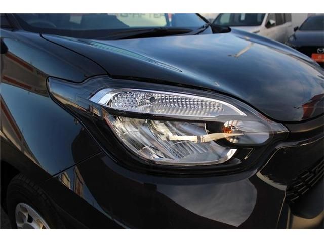 TOYOTA SIENTA HYBRID 2023 Image 31