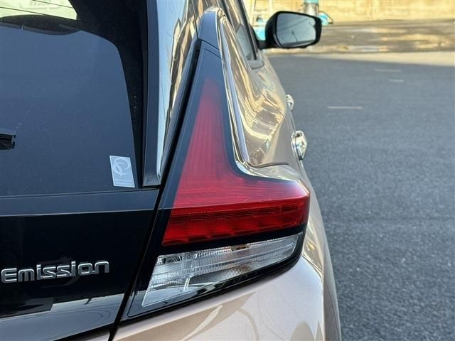 NISSAN LEAF 2023 Image 31