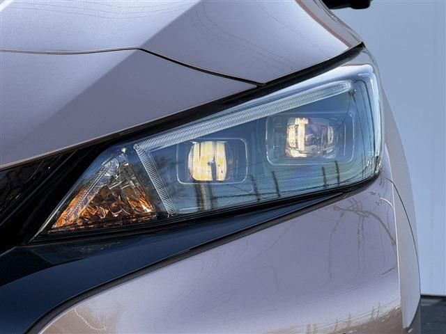 NISSAN LEAF 2023 Image 31