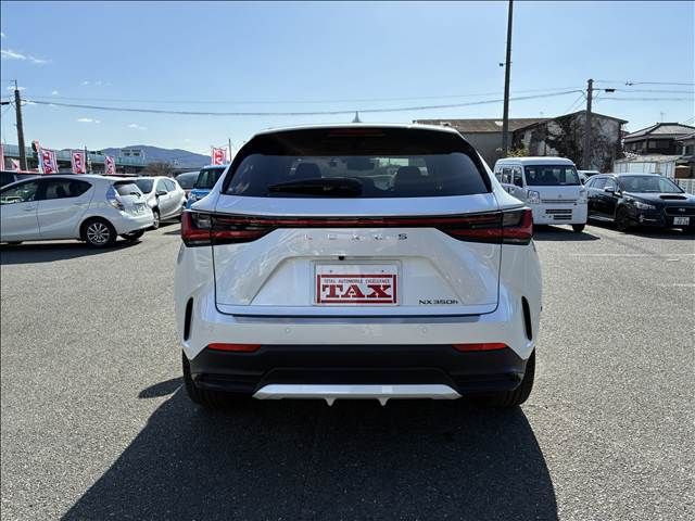 TOYOTA LEXUS NX350H 2022 Image 31