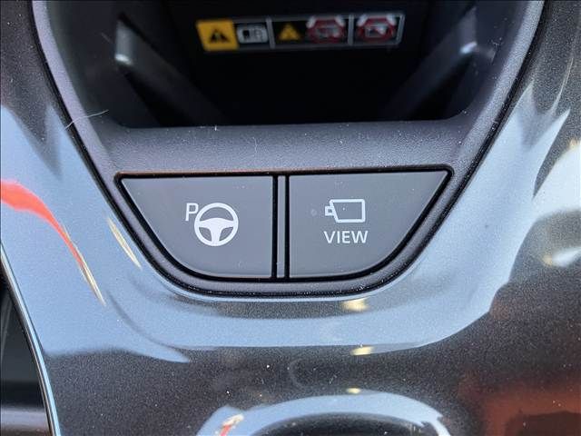 TOYOTA CROWN ESTATE 4WD 2025 Image 31