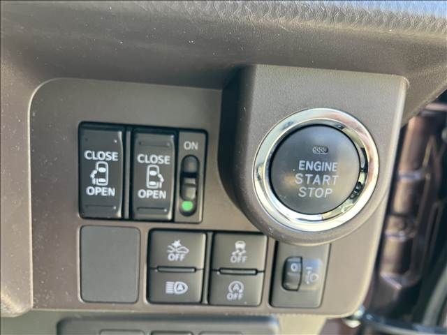 TOYOTA TANK 2019 Image 31