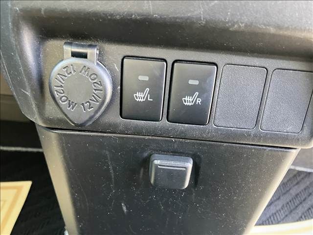 TOYOTA TANK 2019 Image 31