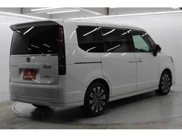 HONDA STEPWAGON E:HEV SPAD 2022 Image 31