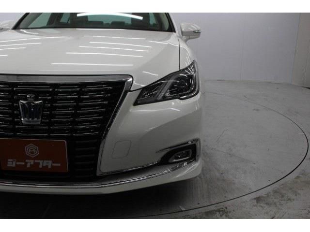TOYOTA CROWN SEDAN HYBRID 2015 Image 31