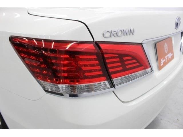 TOYOTA CROWN SEDAN HYBRID 2015 Image 31