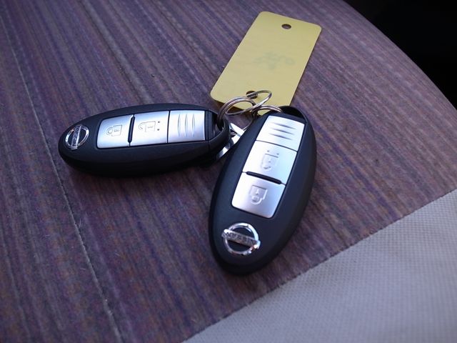 NISSAN MARCH 2013 Image 31