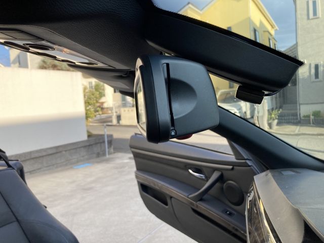 BMW 3SERIES OPEN 2010 Image 31