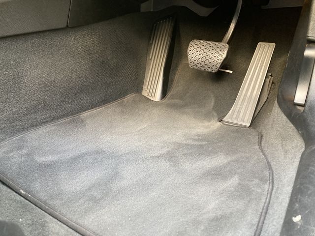 BMW 3SERIES OPEN 2010 Image 31