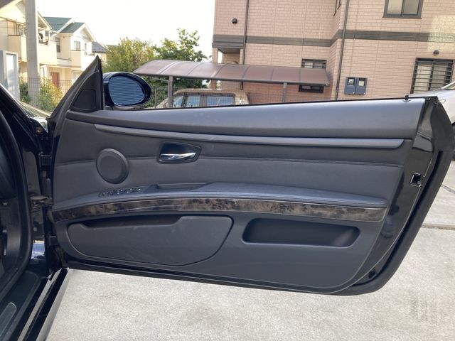 BMW 3SERIES OPEN 2010 Image 31