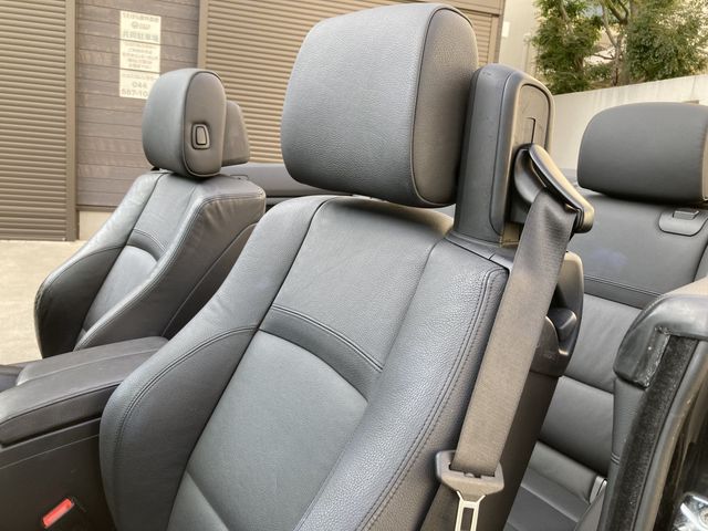 BMW 3SERIES OPEN 2010 Image 31