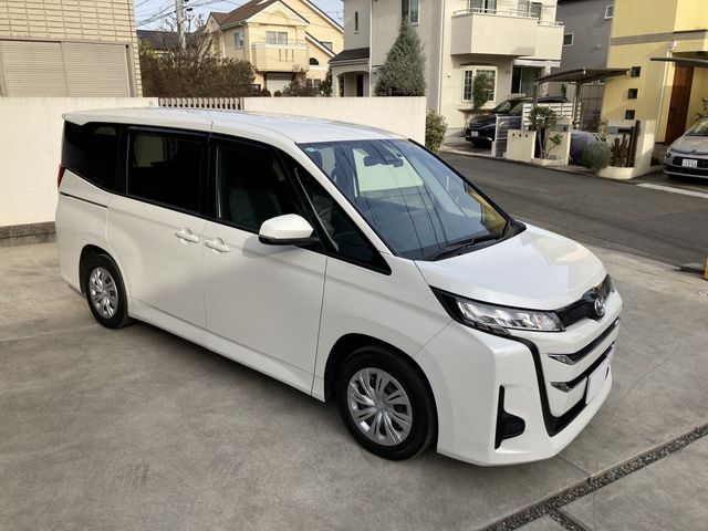 TOYOTA NOAH 2024 Image 31