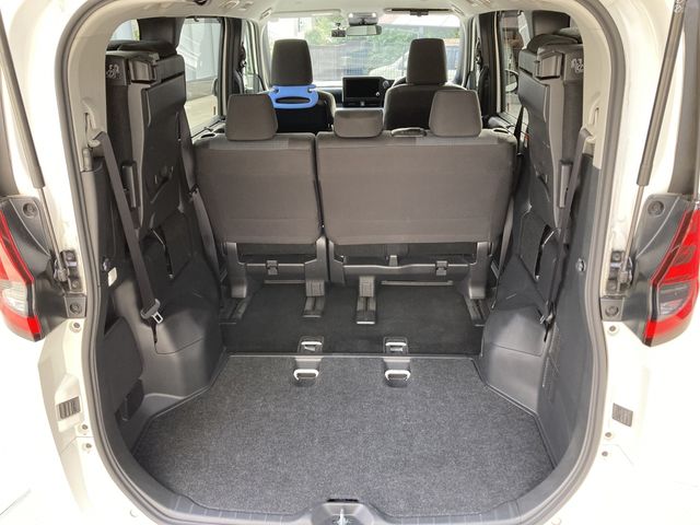 TOYOTA NOAH 2024 Image 31