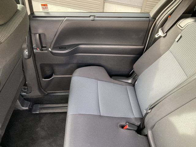 TOYOTA NOAH 2024 Image 31