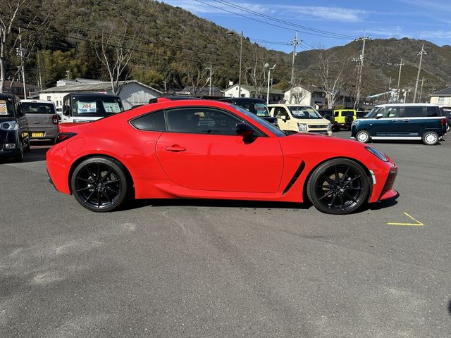 TOYOTA GR86 2022 Image 31