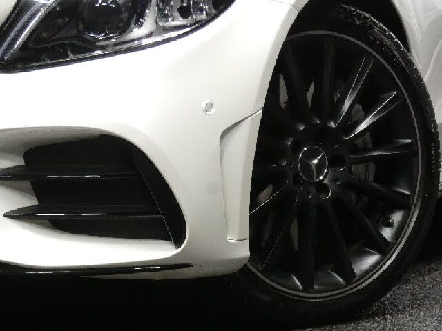 MERCEDES BENZ MERCEDES AMG C CLASS 2019 Image 31