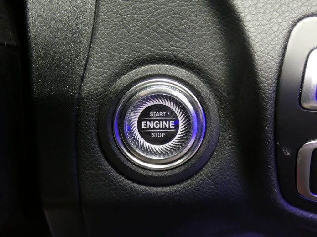 MERCEDES BENZ MERCEDES AMG C CLASS 2019 Image 31