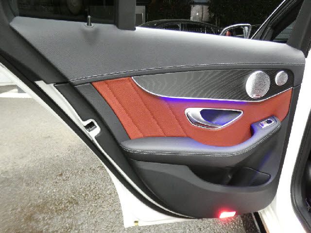 MERCEDES BENZ MERCEDES AMG C CLASS 2019 Image 31