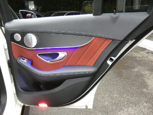 MERCEDES BENZ MERCEDES AMG C CLASS 2019 Image 31