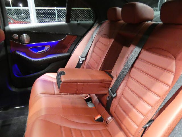 MERCEDES BENZ MERCEDES AMG C CLASS 2019 Image 31