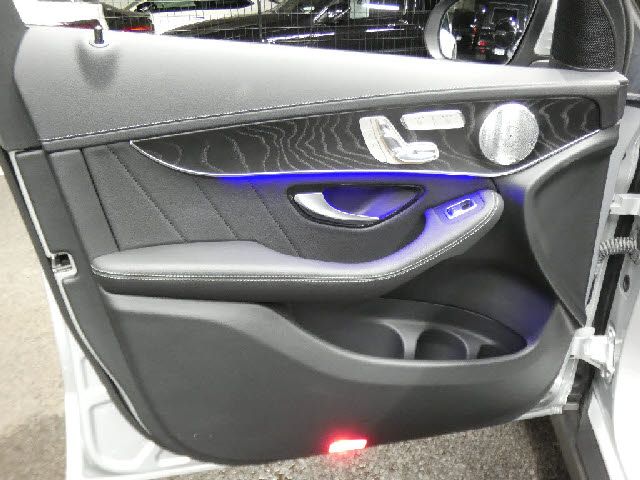 MERCEDES BENZ GLC CL 2019 Image 31