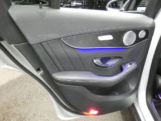 MERCEDES BENZ GLC CL 2019 Image 31