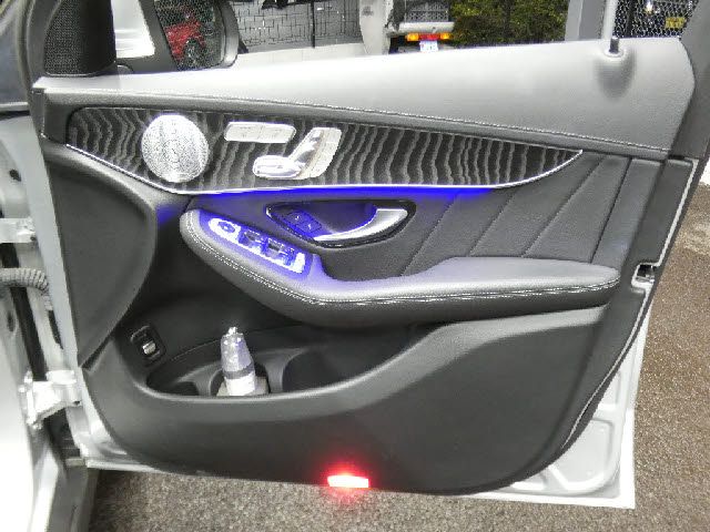 MERCEDES BENZ GLC CL 2019 Image 31