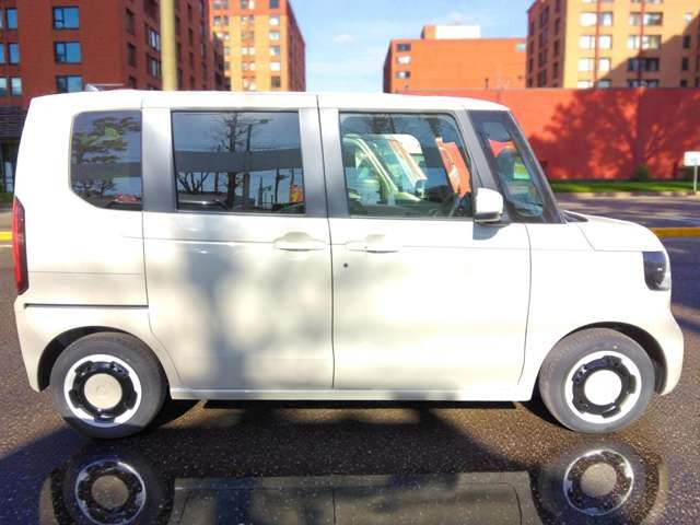 HONDA N BOX 2025 Image 31