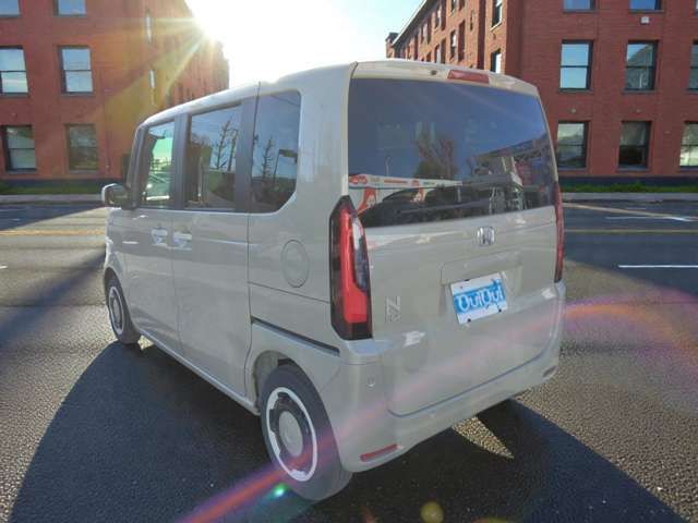 HONDA N BOX 2025 Image 31