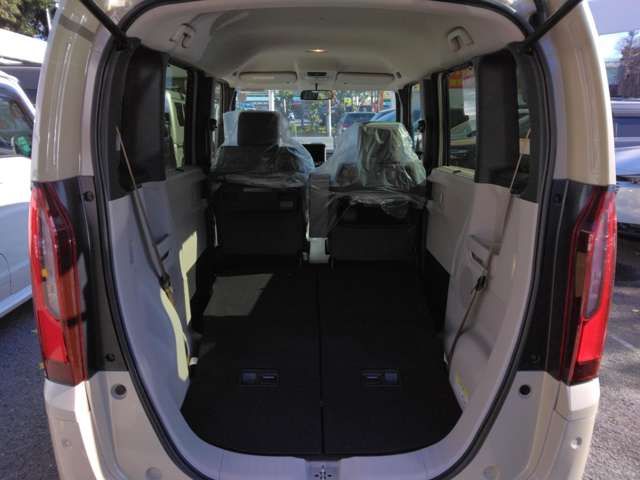 HONDA N BOX 2025 Image 31