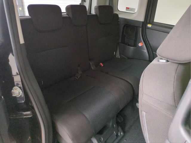 TOYOTA ROOMY 2020 Image 31