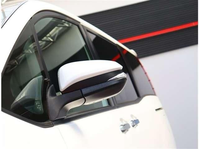 TOYOTA NOAH 2017 Image 31