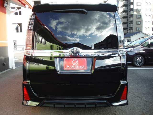TOYOTA VOXY 2016 Image 31