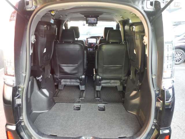 TOYOTA VOXY 2016 Image 31